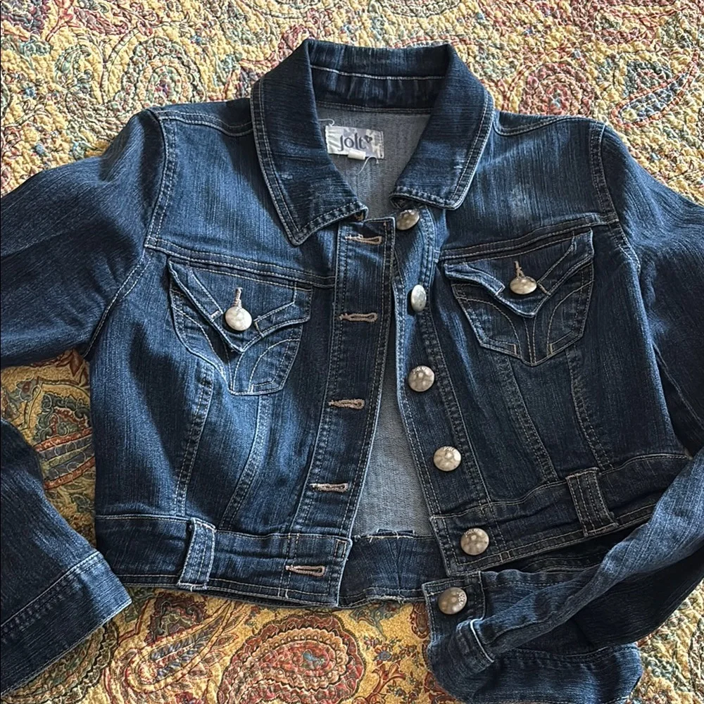 Jolt Blue Jean Jacket Timeless Denim Style - Picture 1 of 3